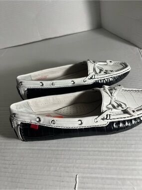 Marc Joseph size 6.5 like new